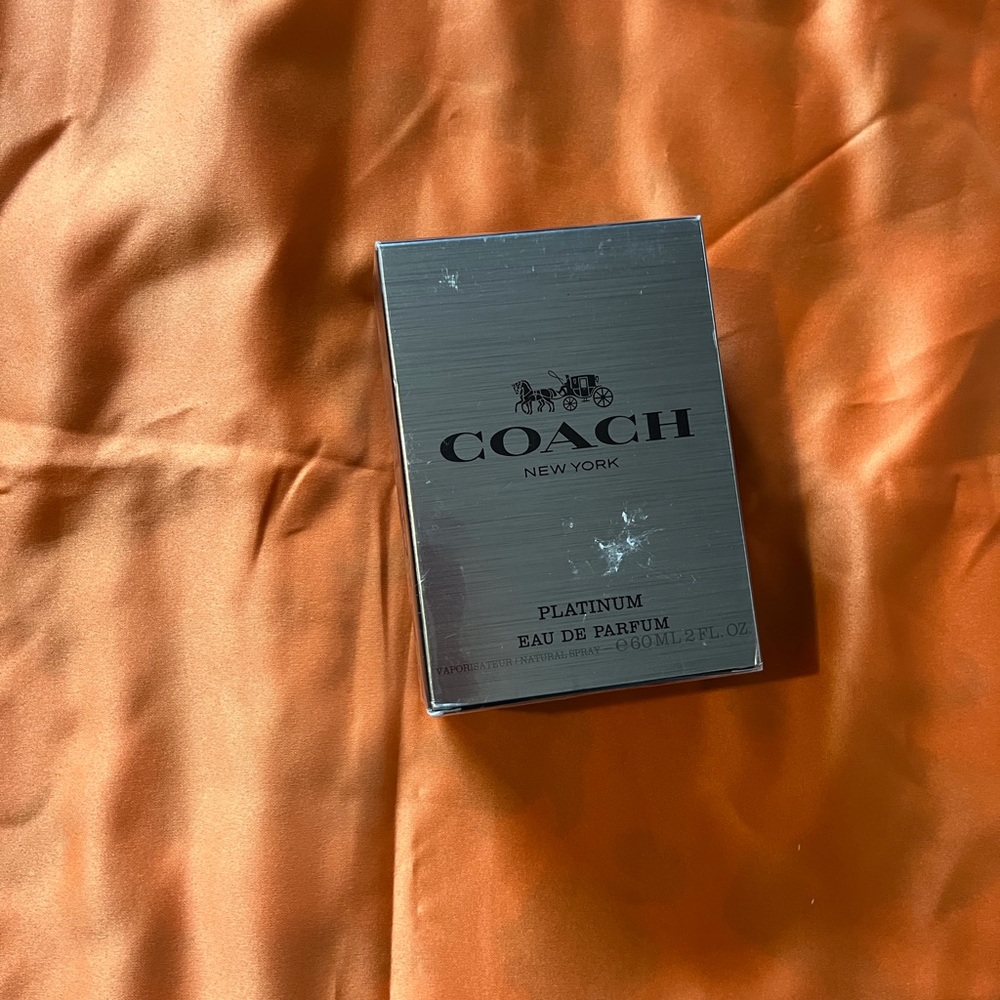 Selling coach perfume Size 2.0 oz bnwt